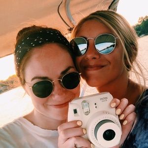 Meet your Posher, Elena